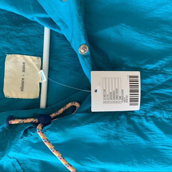 Jacket - Picture 4 of 4